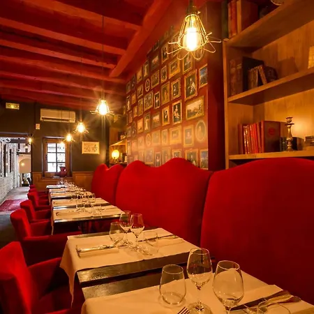 Maison d'hôtes Les De L'ecrit'vin - En Plein Coeur Du Centre-ville Beaune (Cote d'Or)