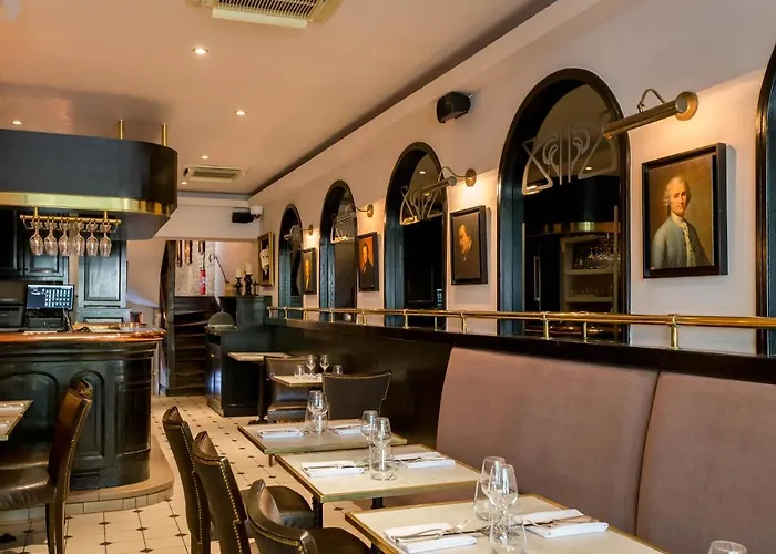 Les De L'ecrit'vin - En Plein Coeur Du Centre-ville ゲストハウス 3*