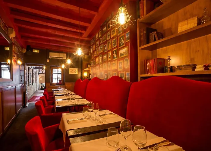 Gasthuis Les De L'ecrit'vin - En Plein Coeur Du Centre-ville Beaune (Cote d'Or)