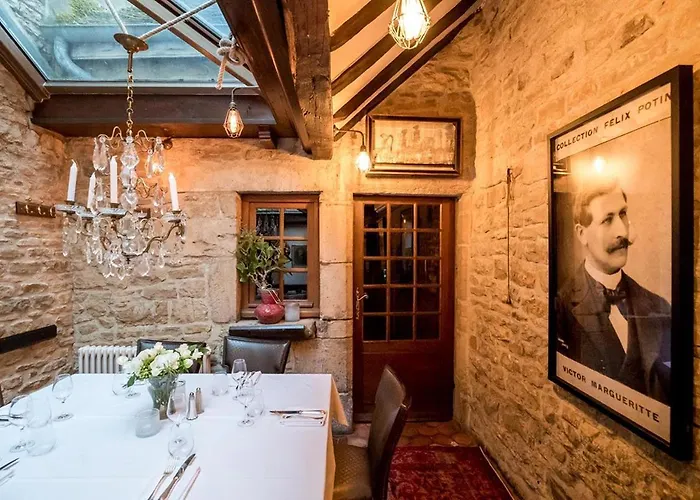 Gasthuis Les De L'ecrit'vin - En Plein Coeur Du Centre-ville Beaune (Cote d'Or)